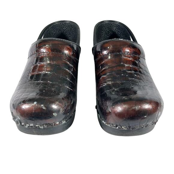 DANSKO! IRIDESCENT BURGUNDY/BLACK CROCO IMPRINT ULTRA COMFY PRO CLOGS! SZ 7.5 - Picture 7 of 12